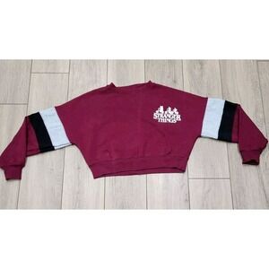 Stranger Things Cropped Sweatshirt Woman Small Fleece Graphic Pullover Maroon